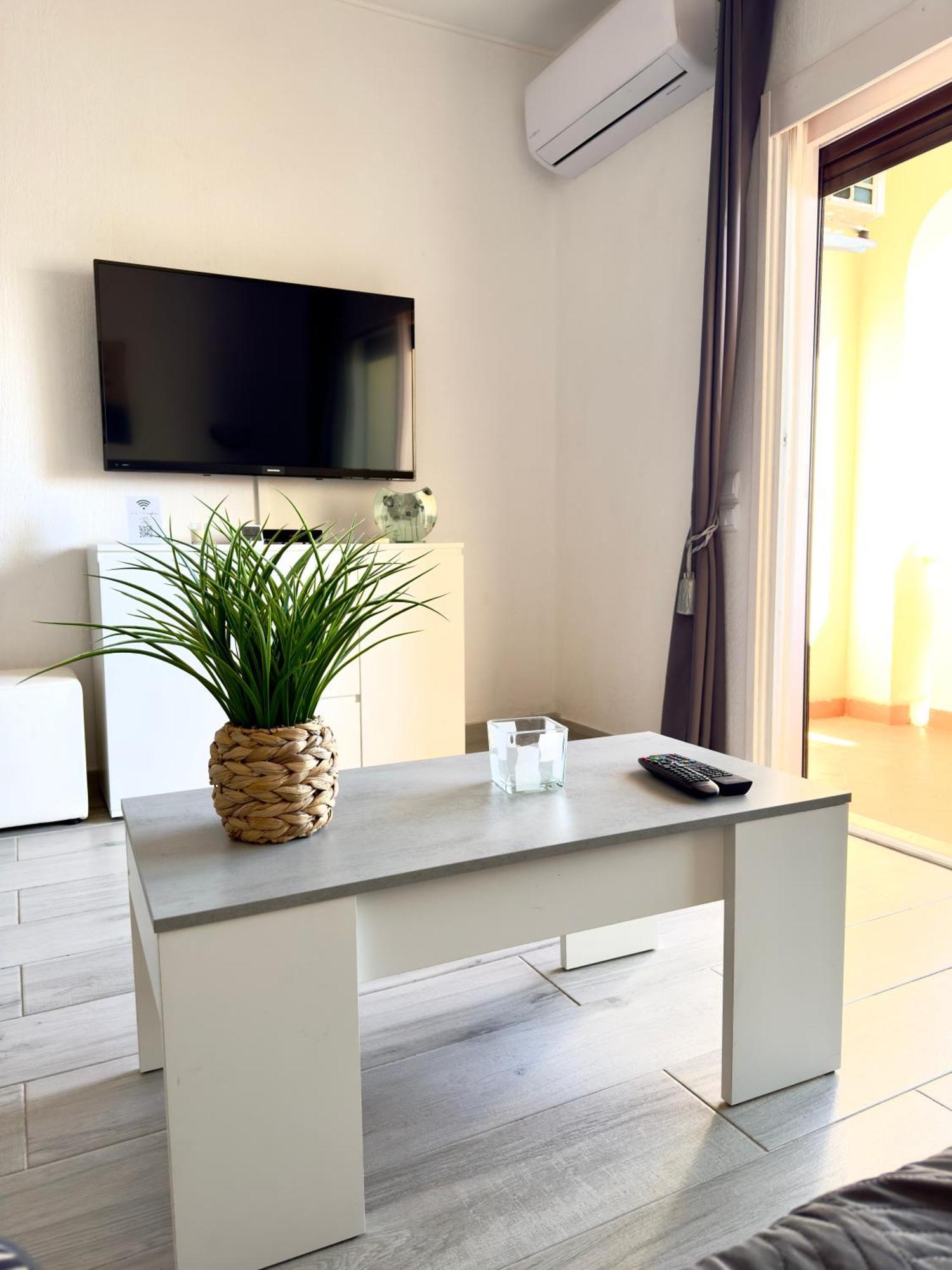 Apartment Les 3 Dauphins In อัลบูเฟรา ภายนอก รูปภาพ