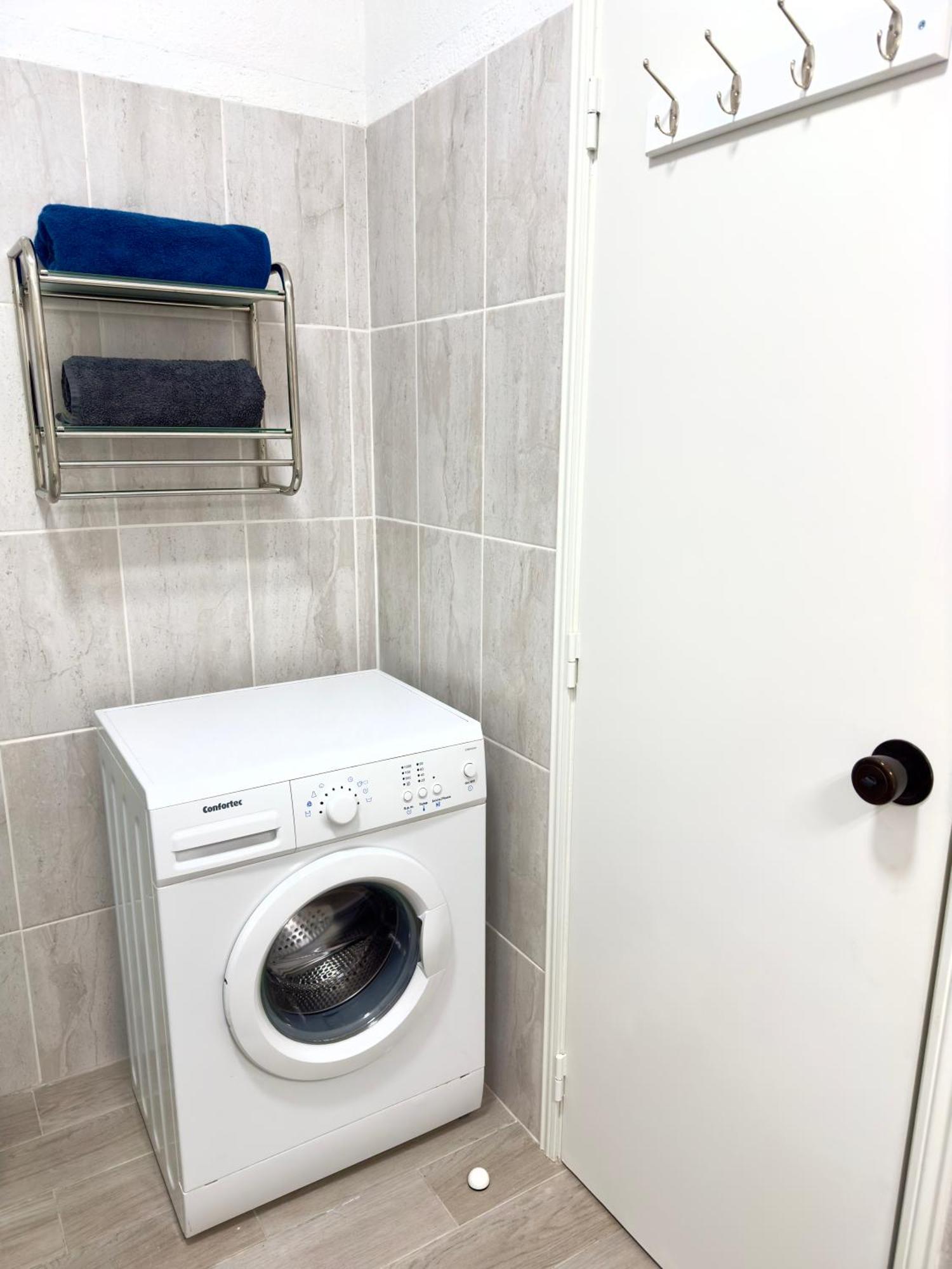 Apartment Les 3 Dauphins In อัลบูเฟรา ภายนอก รูปภาพ